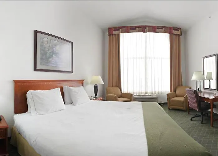 Отель Express Rockford-loves Park By Ihg