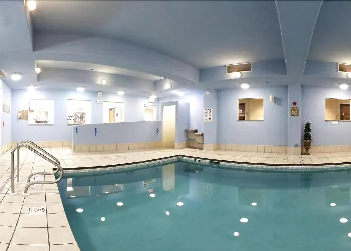 Express Rockford-loves Park By Ihg