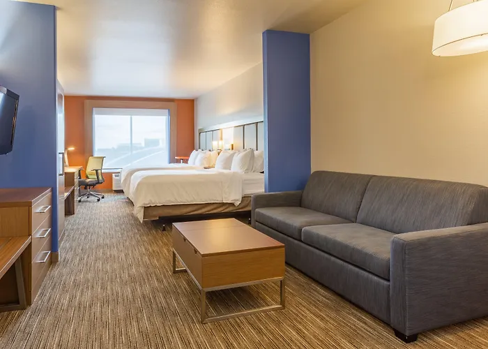 Отель Express Rockford-loves Park By Ihg